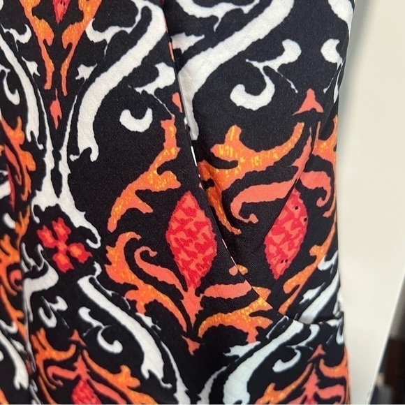 Elliatt Wonderland High Neck Printed
Playsuit, New with Tags - Picture 6 of 9